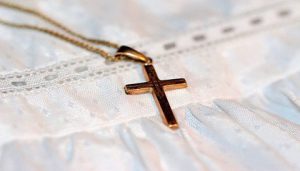 Predicas Cristianas.. El cristianismo no es religión