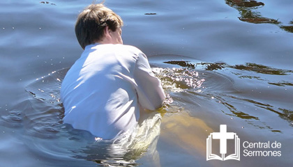 ¿Por qué nos bautizamos?